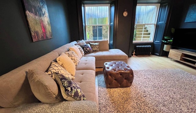 Saxe-Coburg Sauna Apartment Stockbridge