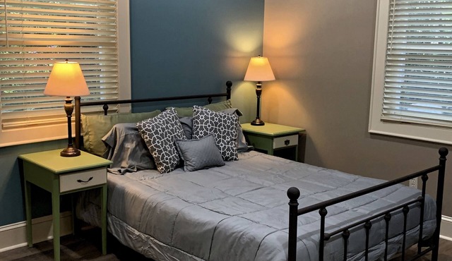 Stunning Downstairs Guest Suite w/Great Light