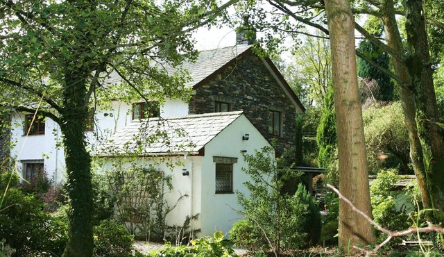 Visit Britain Gold standard cottage - stunning, spacious and stylish. WiFi