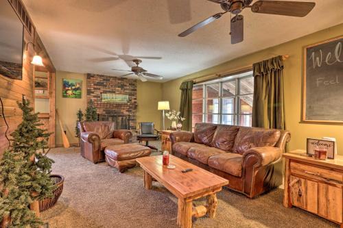 'Wildlife Lodge' Columbia Retreat off I-70!