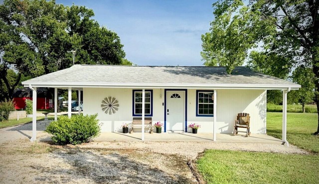 Windmill Country Cottage - a place to relax away from the busy!