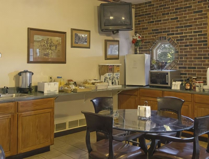 Photo of Livingroom in Platte City