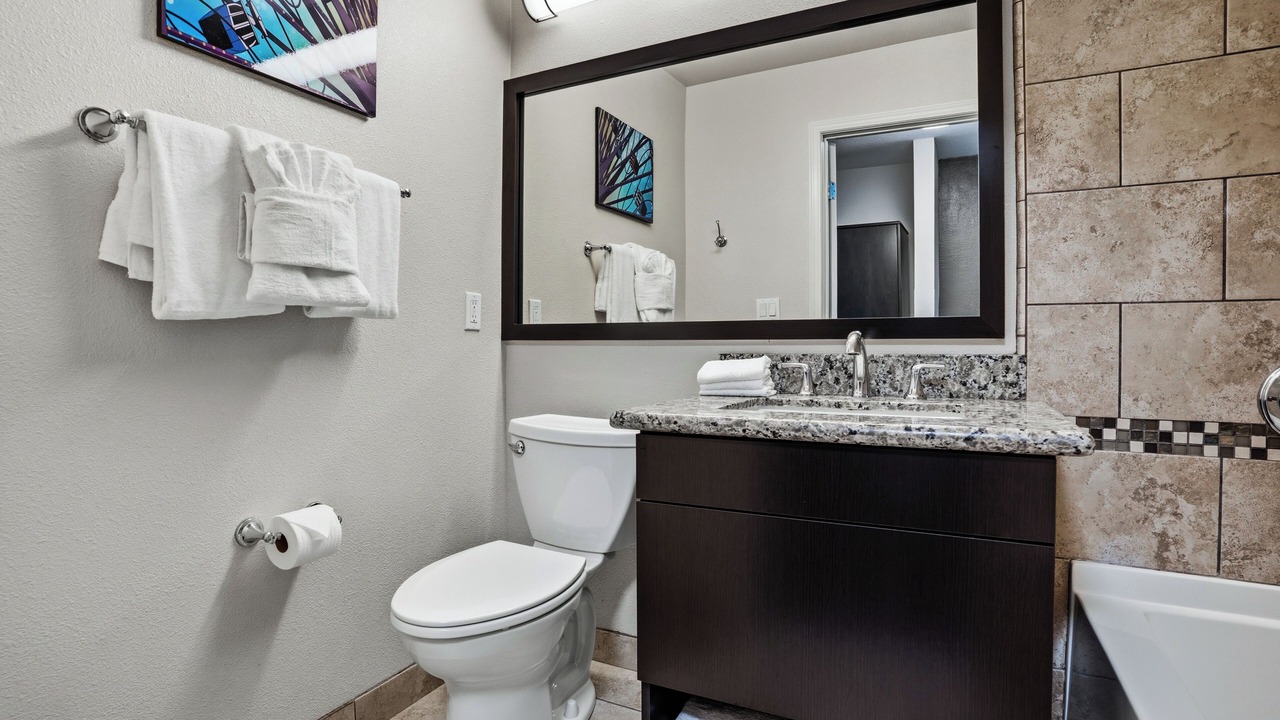 Photo of Bathroom in Anaheim Resort