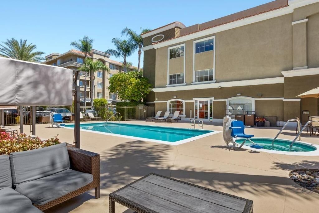 Photo of Outdoor in Anaheim Resort